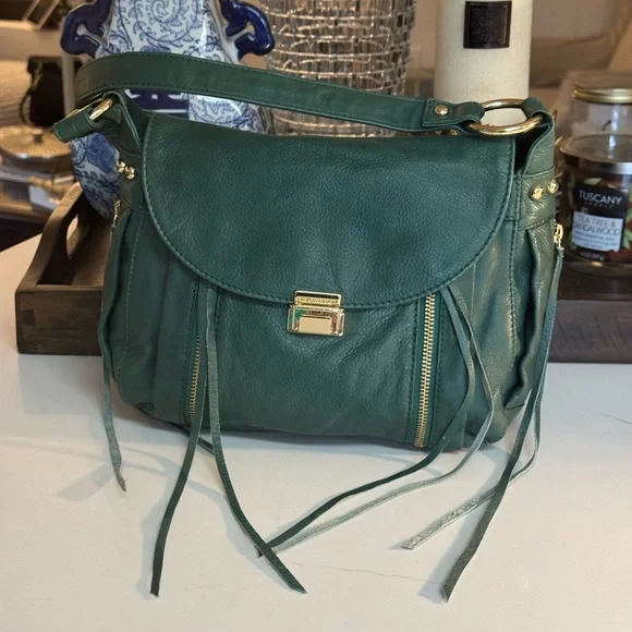 ๐ NWOT REBECCA MINKOFF EMERALD GREEN BELOVED MINI LEATHER CROSSBODY BAG! - Picture 3 of 16